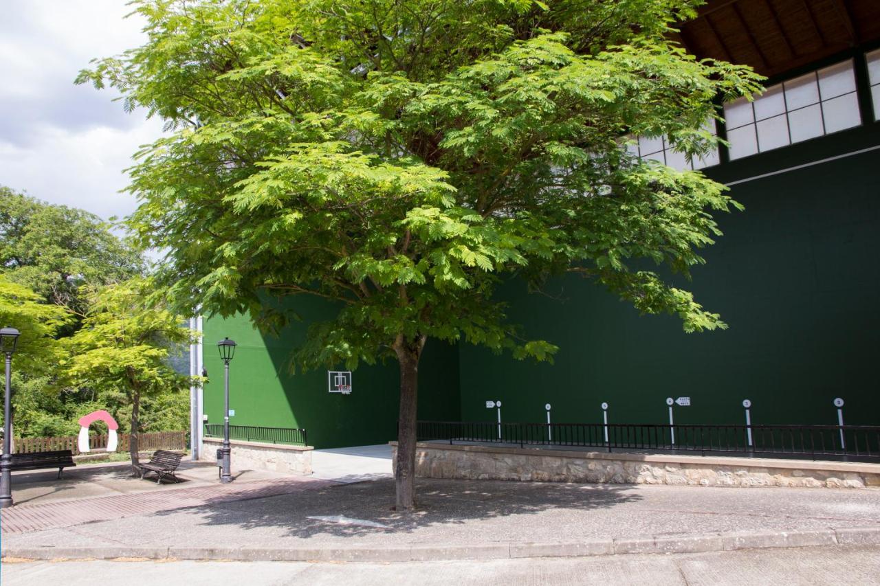 Villa Casa Lizarrosta En Nacedero Del Urederra Baquedano Exterior foto