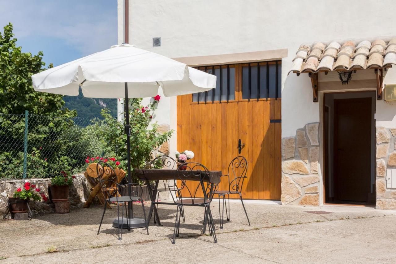 Villa Casa Lizarrosta En Nacedero Del Urederra Baquedano Exterior foto